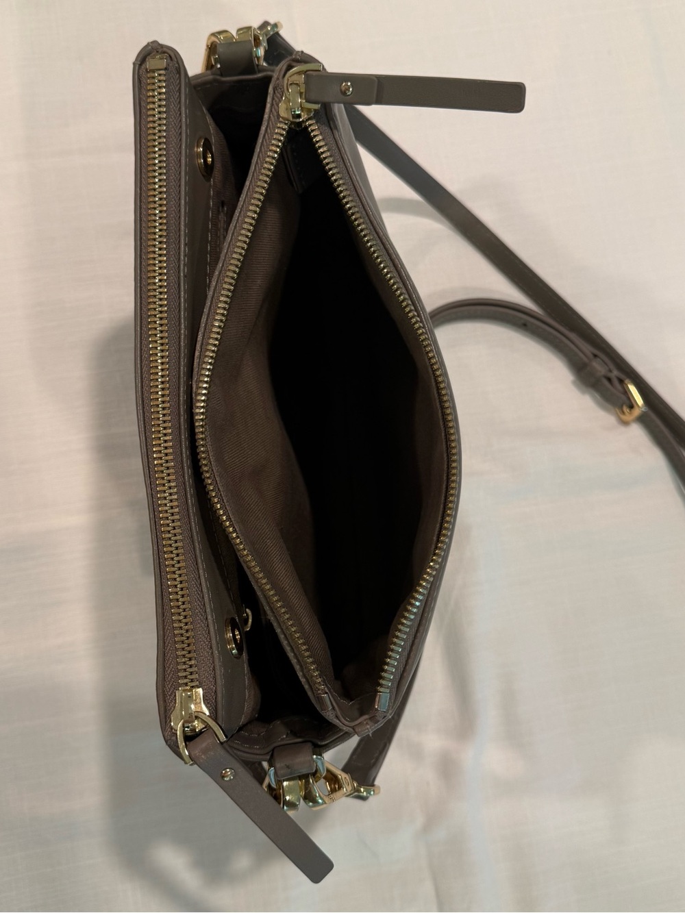 Quince Triple Compartment Taupe Leather Crossbody with Gold Hardware - Picture 4 of 8